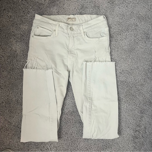 MOTHER Denim - Mother Jeans Women's 26 White Denim The Rascal Ankle Snippet
